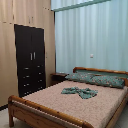 το σπίτι της ραπτομηχανής Apartment *