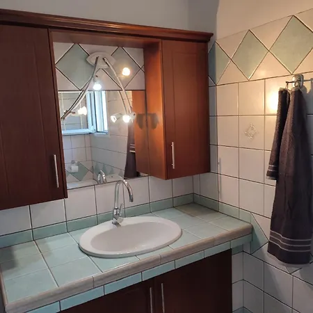 το σπίτι της ραπτομηχανής Apartment