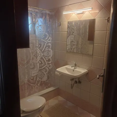 Apartment το σπίτι της ραπτομηχανής