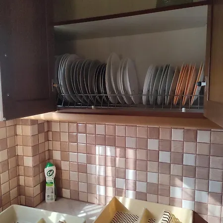 το σπίτι της ραπτομηχανής Apartment Velo-Vocha